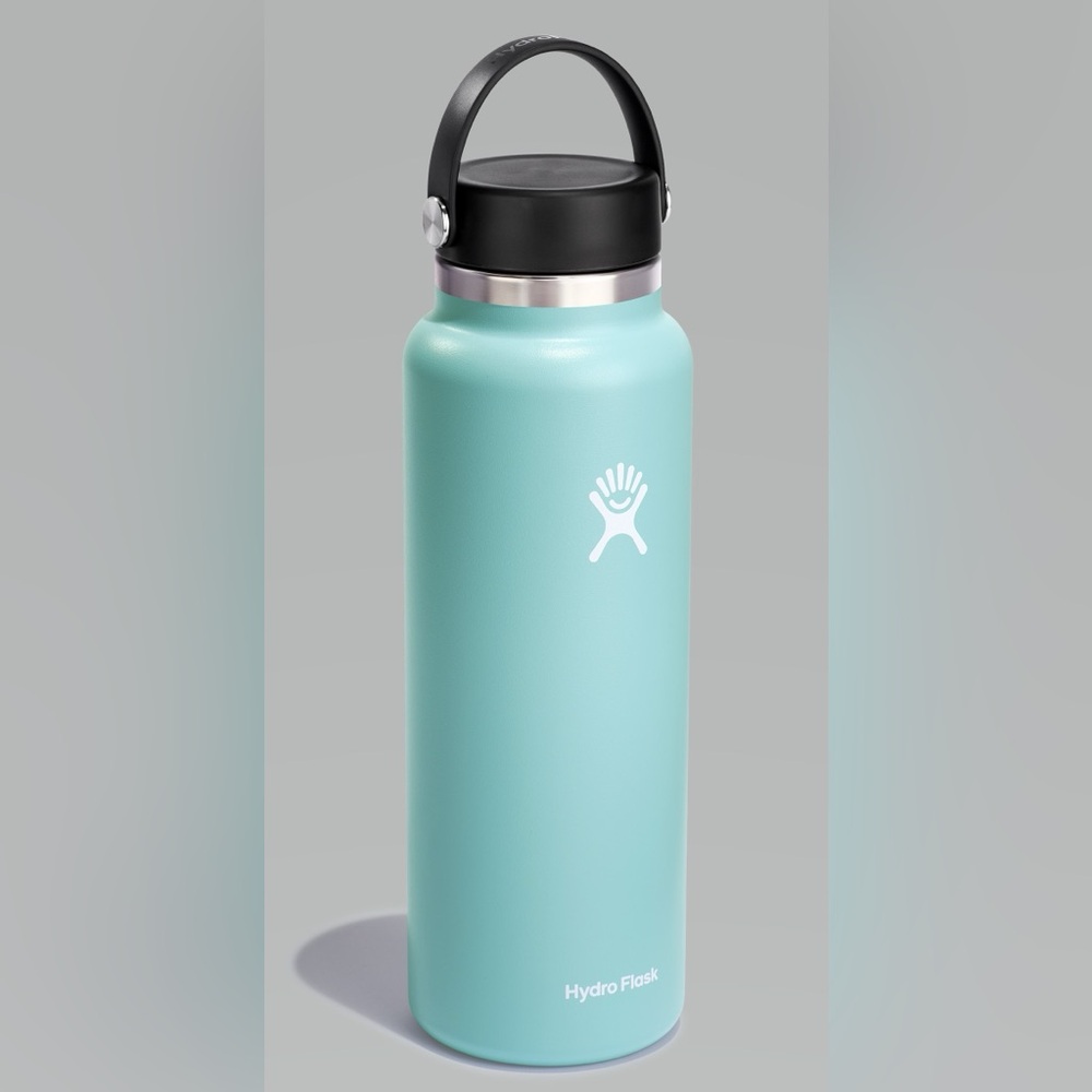 Hydro Flask 40 Oz Wide Flex Cap in Color Dew Light Baby Blue Black Water Bottle